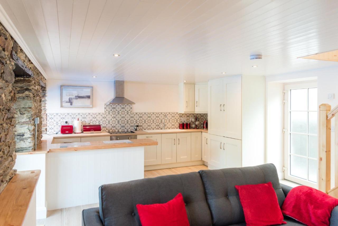 Ardnavaha House - Poolside Cottages Clonakilty Bagian luar foto